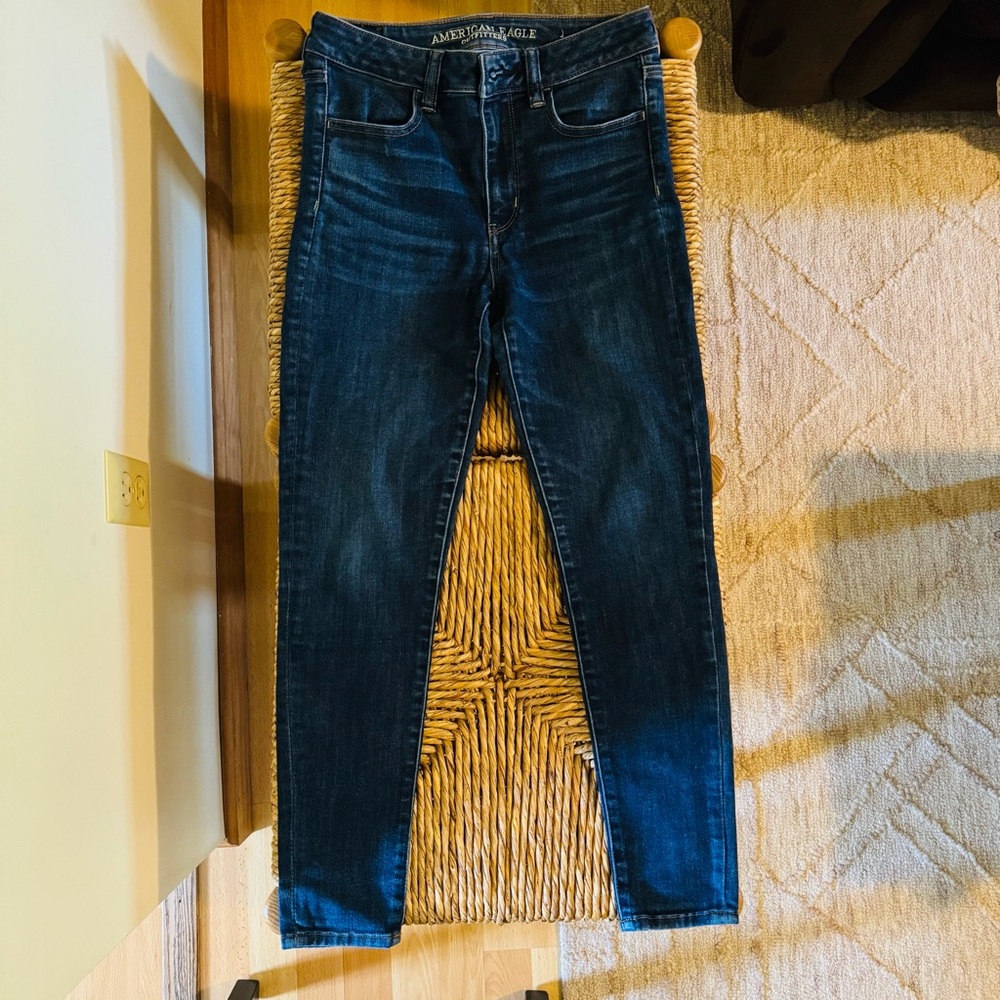 American Eagle Super Super Stretch Dark Blue Jeans Size 4 Short